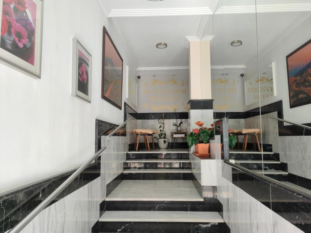 Sanpedro Apartamentos Marbella Exterior photo